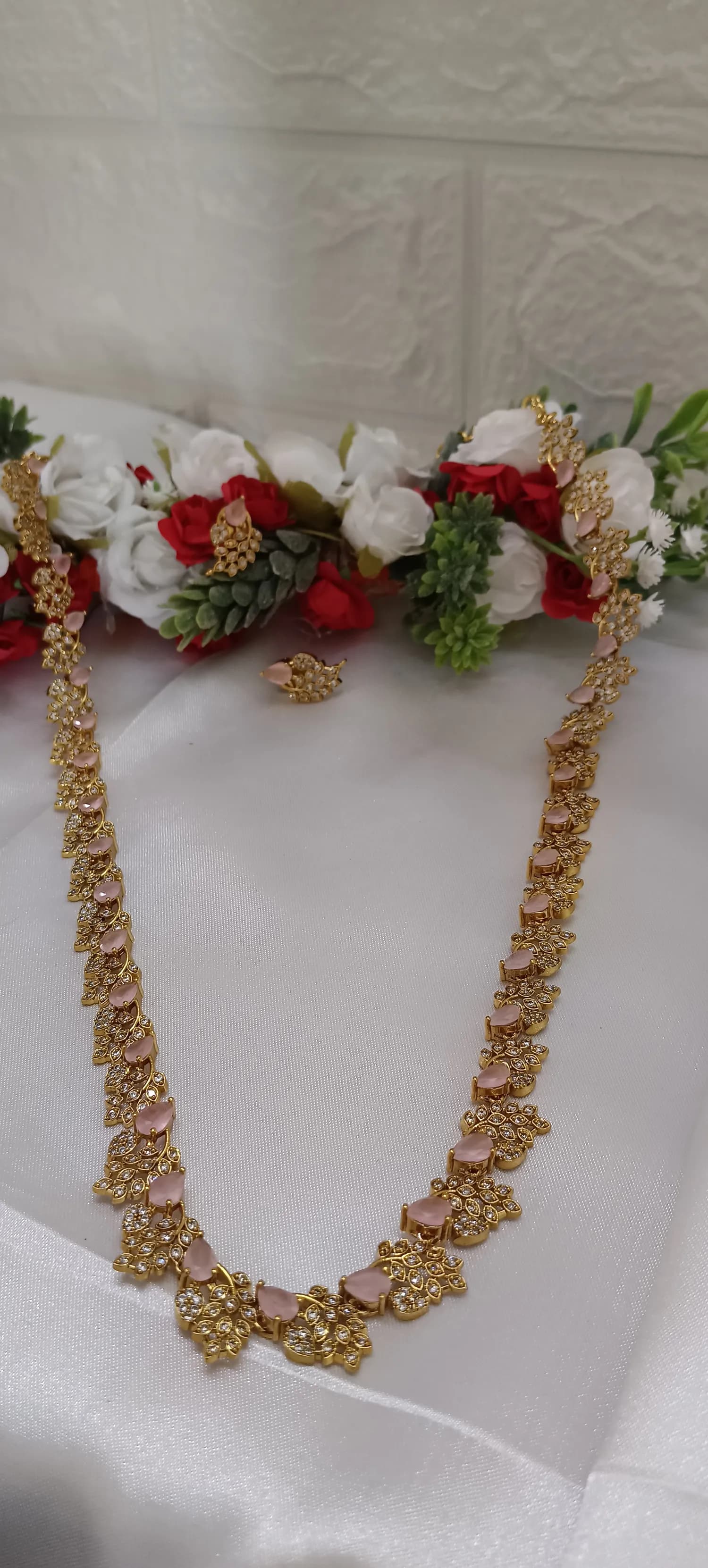 AD Long Haram with pastel stone and AD Leaf