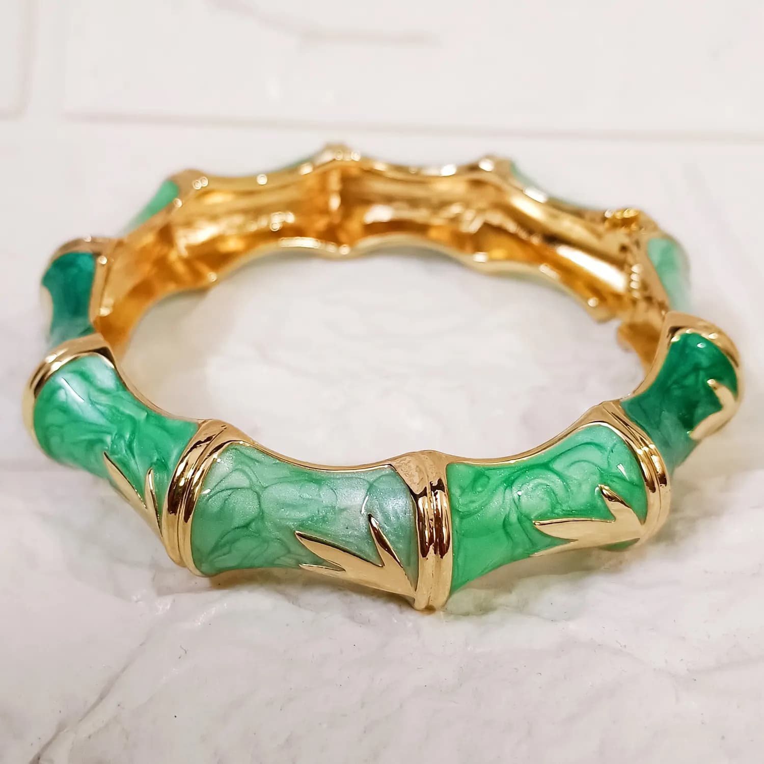 Green Elegance Gold-Finish Enamel Kada
